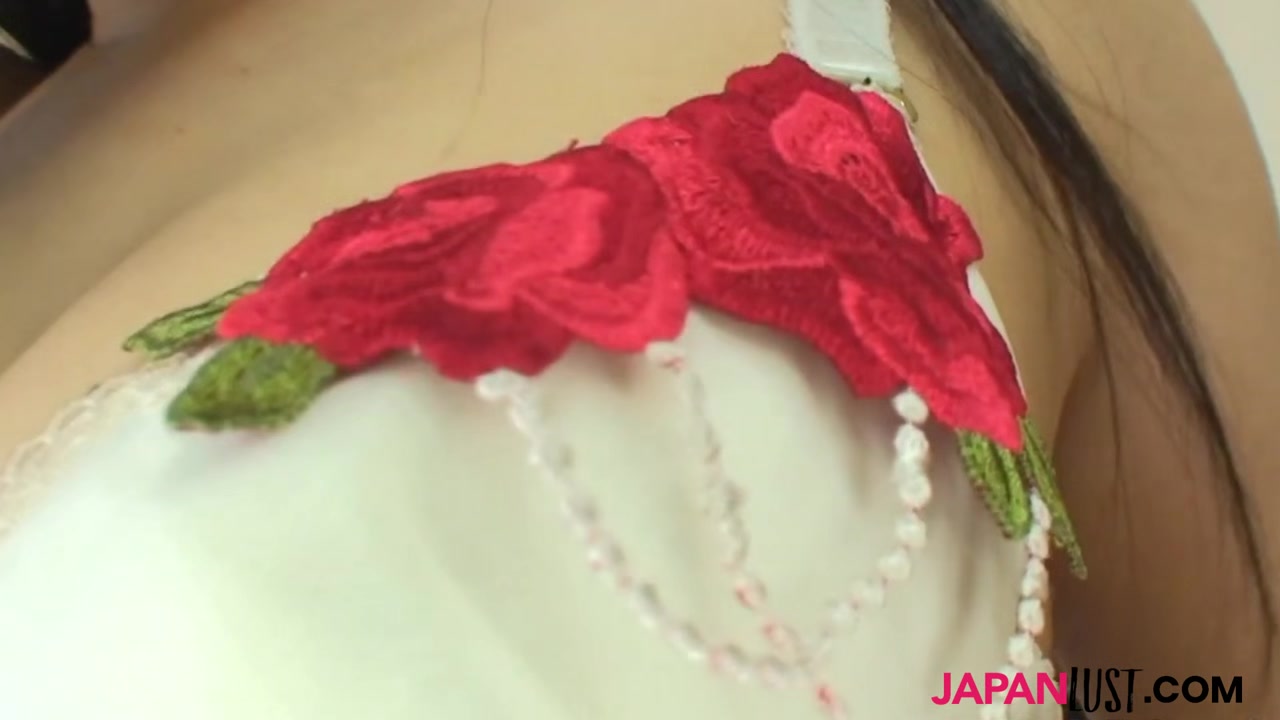 Cute Japanese MILF Mio Kuriyama blowjob and sex