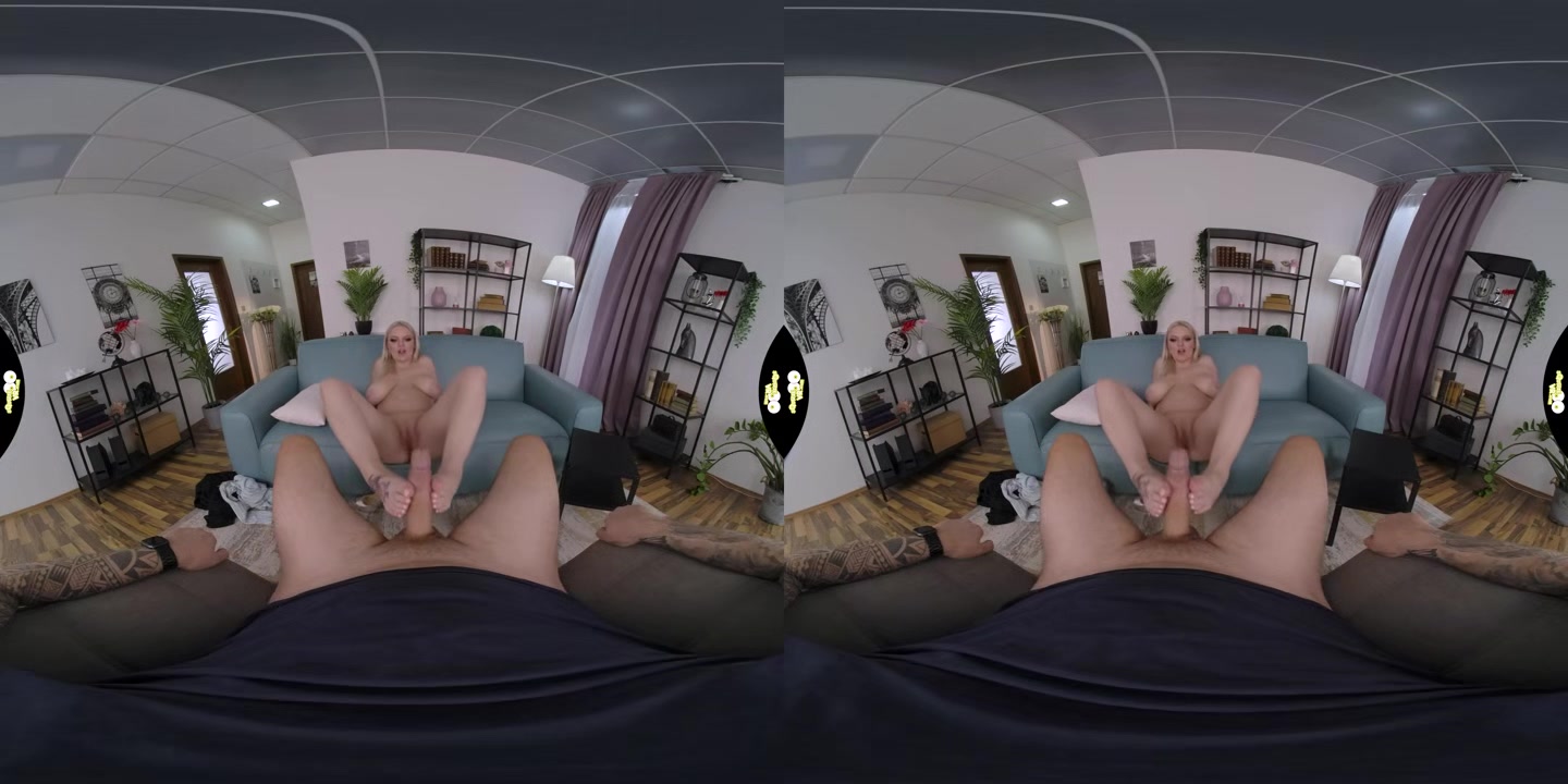 Let's Fuck Sandra Sweet - SqueezeVR