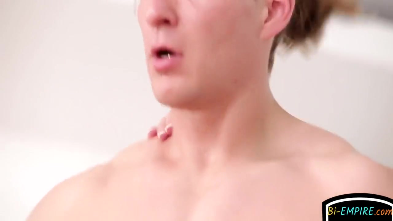 Hunk Licks Pussy Juice Off Cock 6 Min