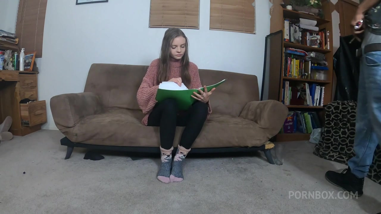 Got pissed On While Trying To Work! (Jessae Rosae x Savory Step father) - PissVids