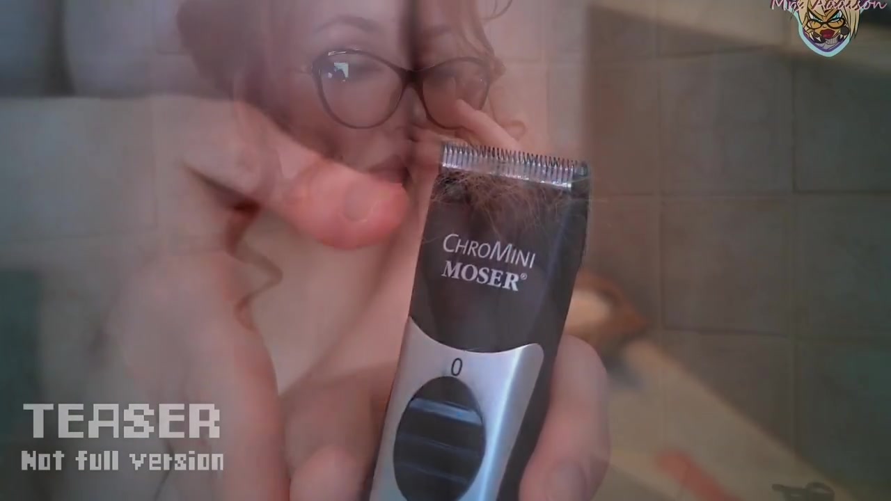 Hairy, Sweaty, Smelly Milf Shaving Off 4 Min