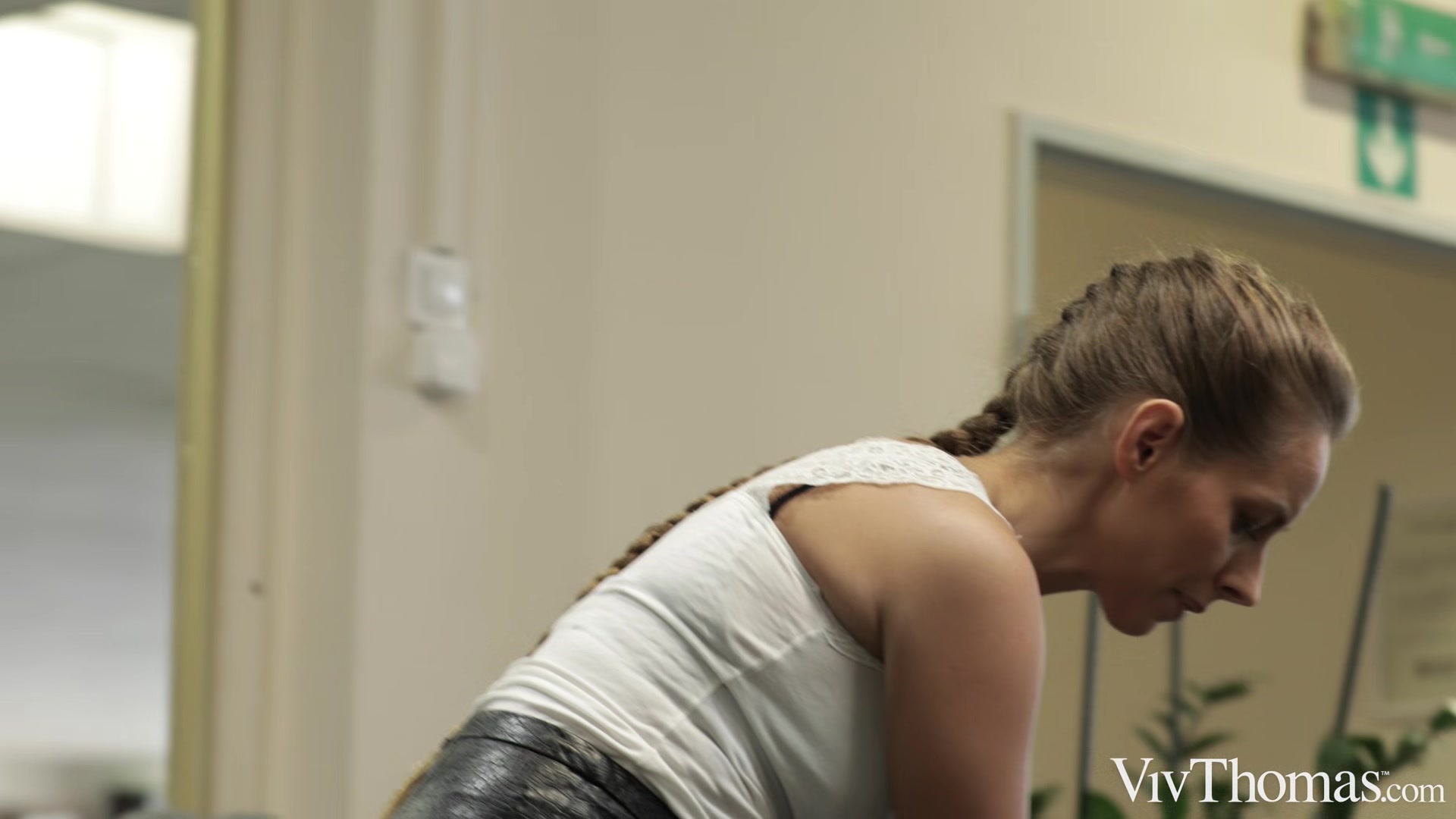 Gym Session 1 - Alyssa Bounty & Kinuski - VivThomas
