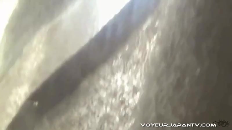 I Spy Some Wet Fingers - VoyeurJapanTV