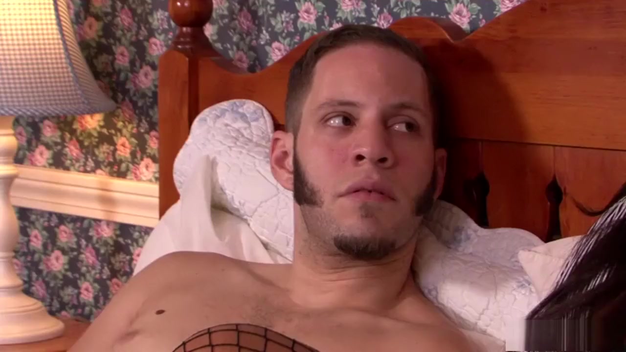 Seductive brunette TS Jacquelin Braxton sucks and rides cock