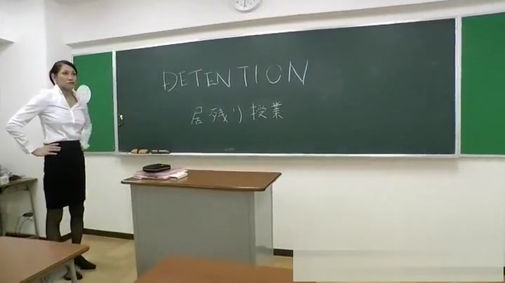 student 18+ slammed By This cute tranny Teacher In Detention