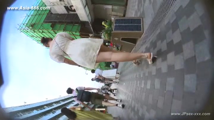 peeping chinese amateur upskirt.***