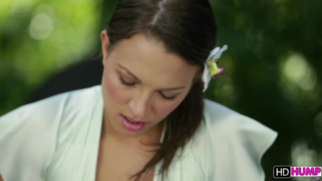 Lez gals Malena Morgan and Lily Love make out