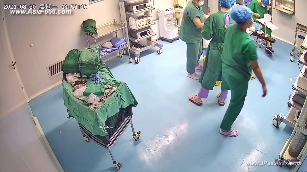 Peeping Hospital patient.21