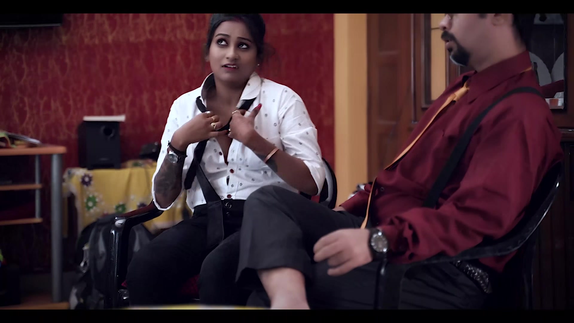 Sexy Real Indian Estate Agent Sudipa Tries To Impress Her Property Buyer