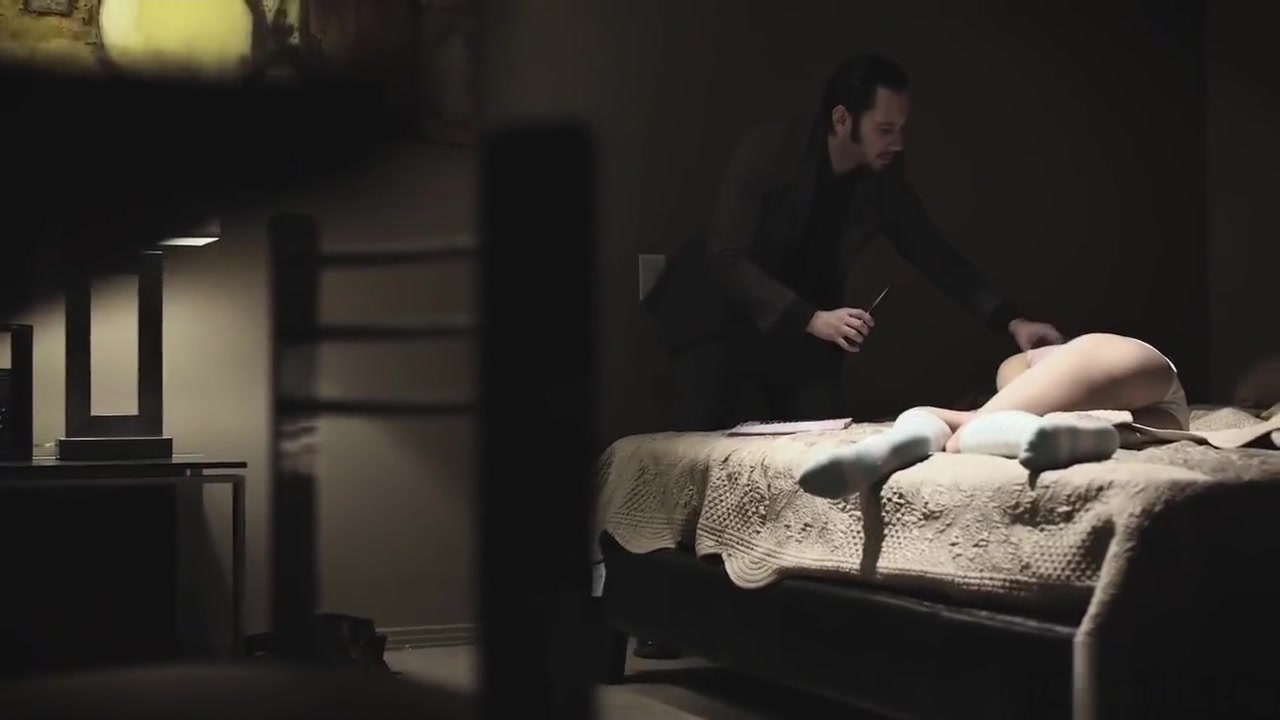 Babysitter Reena suck and bang Tommy
