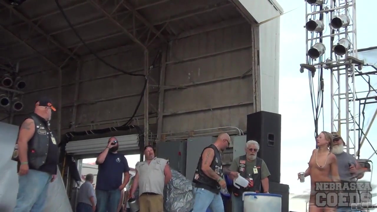 Abate Of Iowa 2015 Freedom Rally Thurday First Strip Contest Of The Weekend - NebraskaCoeds