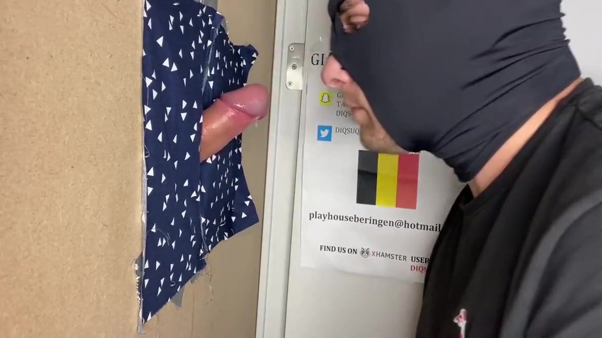 Diqsuqr - Huge Dick And Load At The Gloryhole!