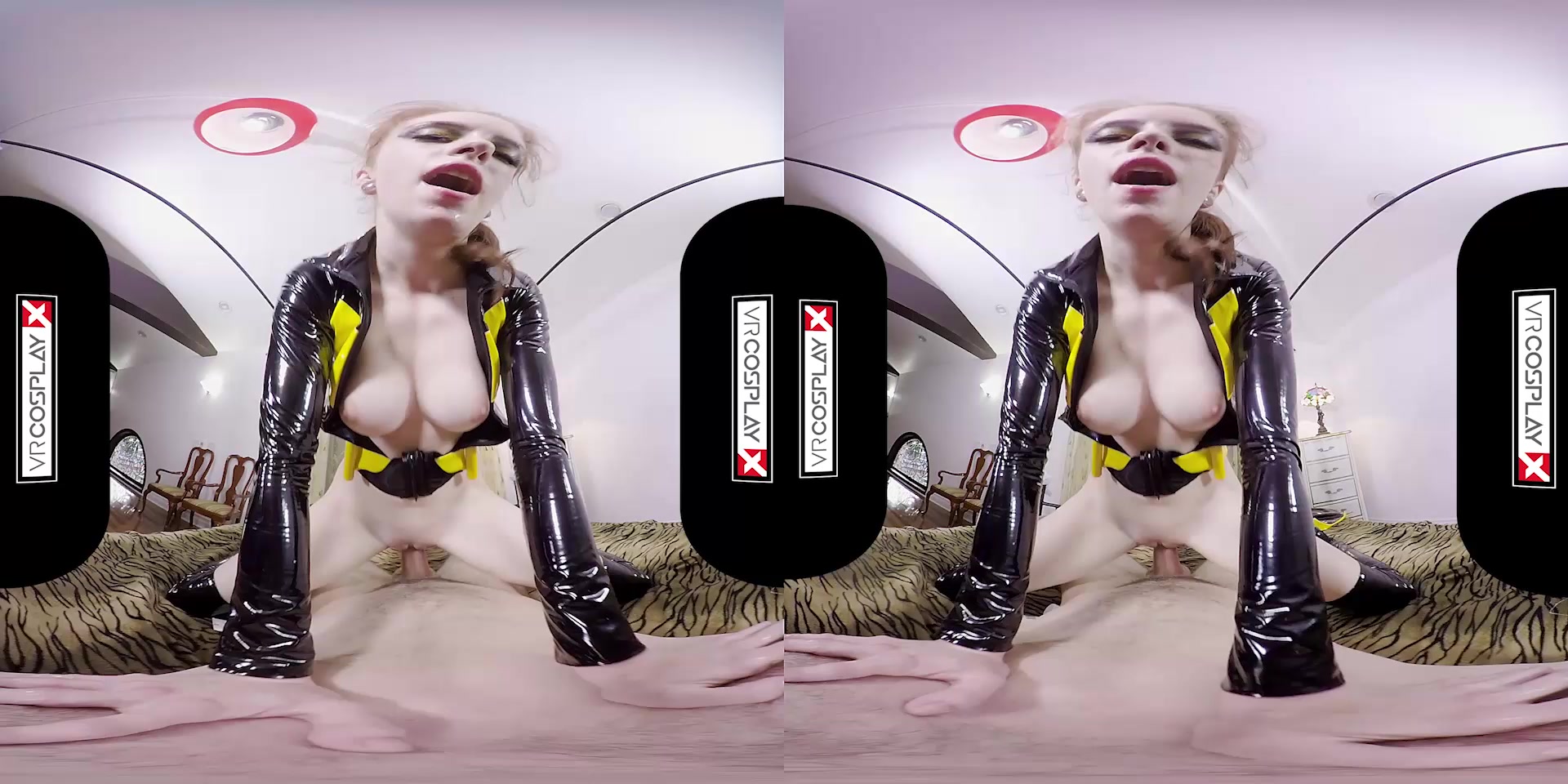 Batgirl A XXX Parody
