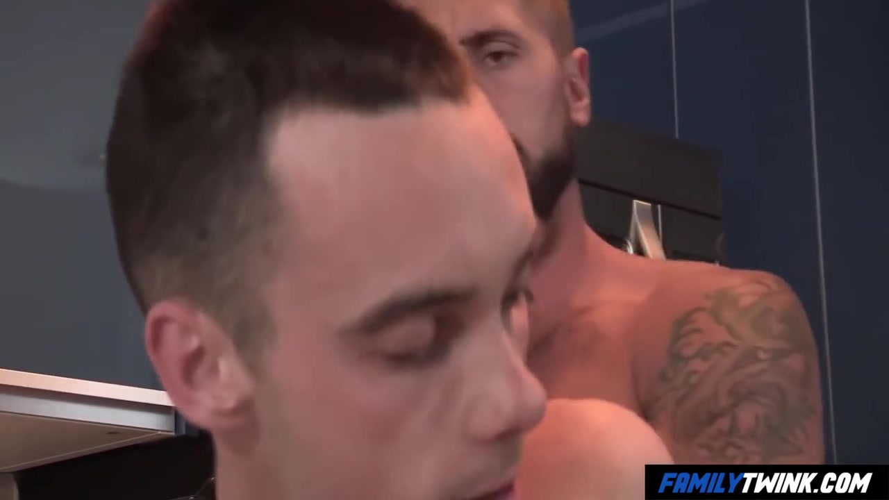 Wesley Woods In Familytwink - Nosy Stepdad Obligates His Twink Little Boy To Fuck In Kitchen 8 Min