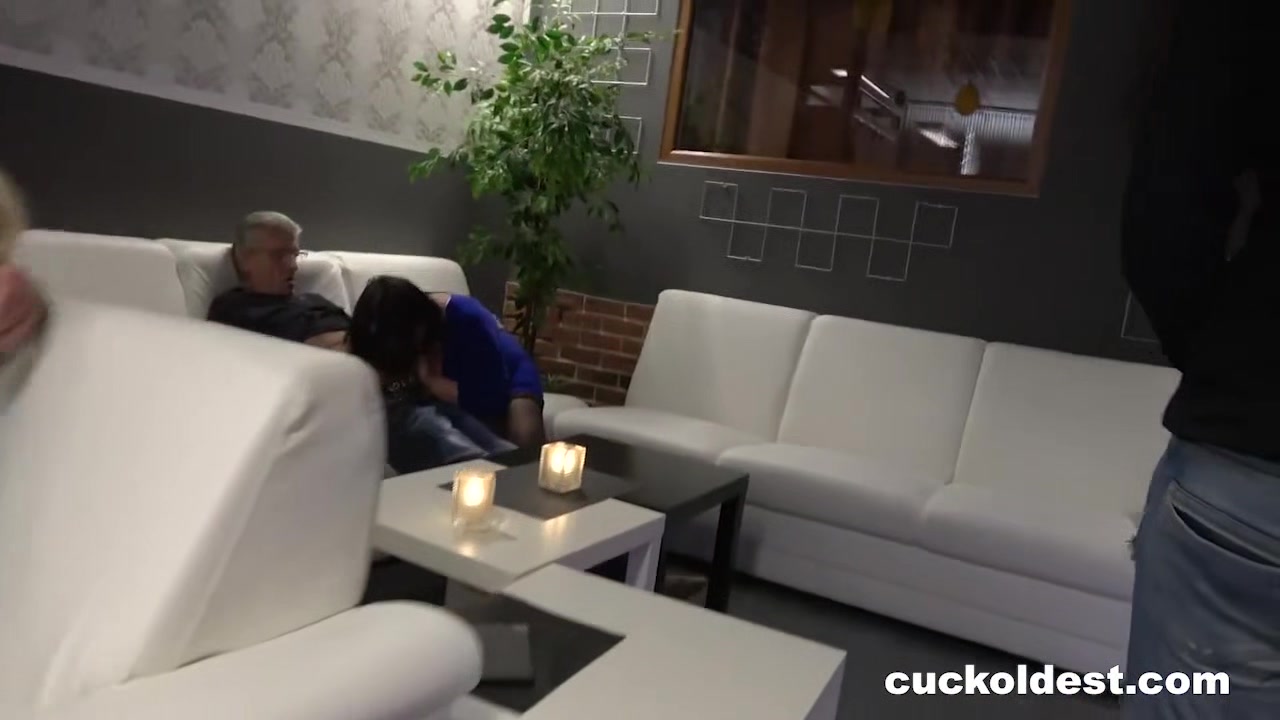 Juicy Granny Invites me to Cum in - Cuckoldest