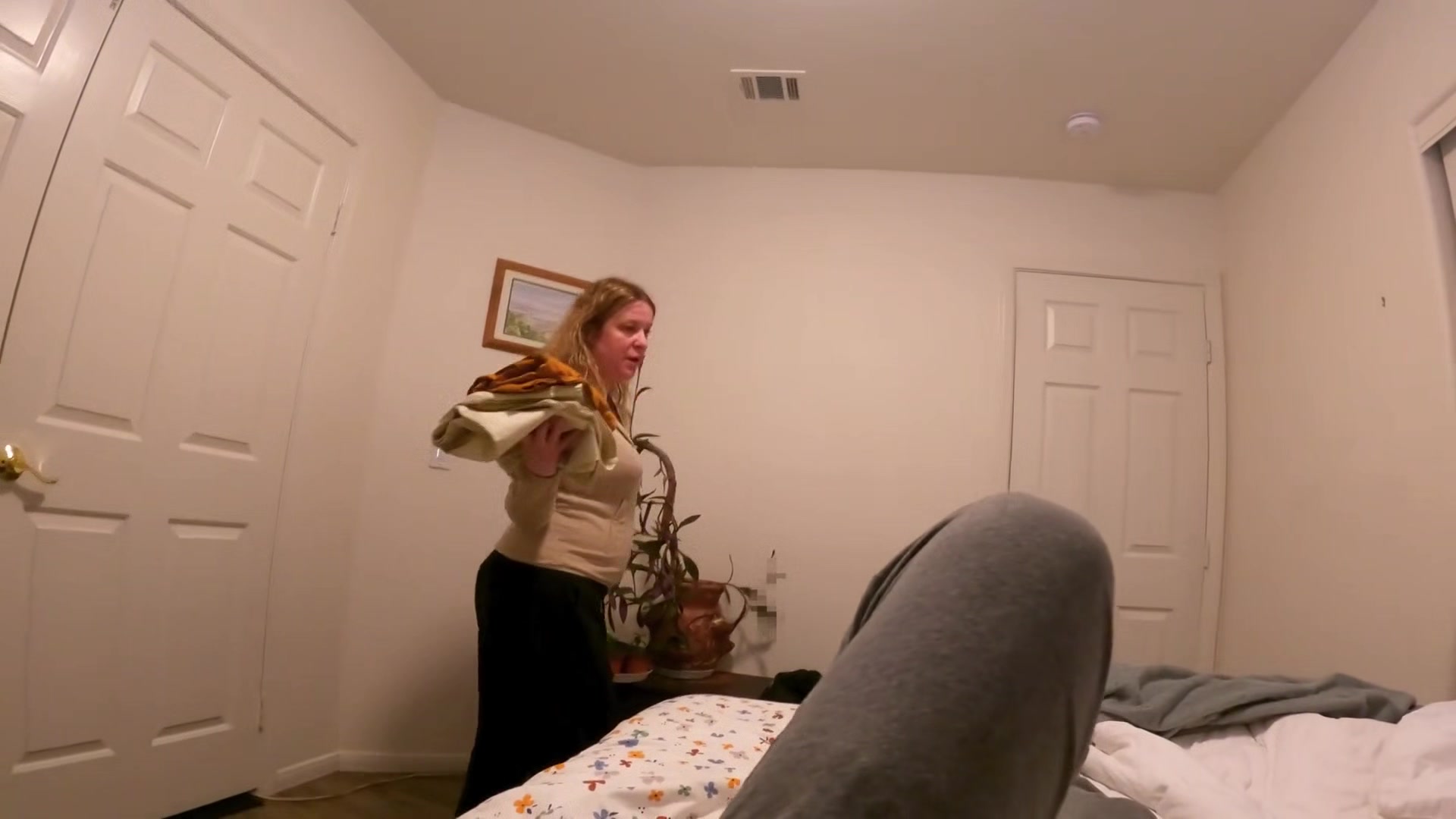 Stepson Gets His Dick Off In The Morning And Puts It In His Stepmom