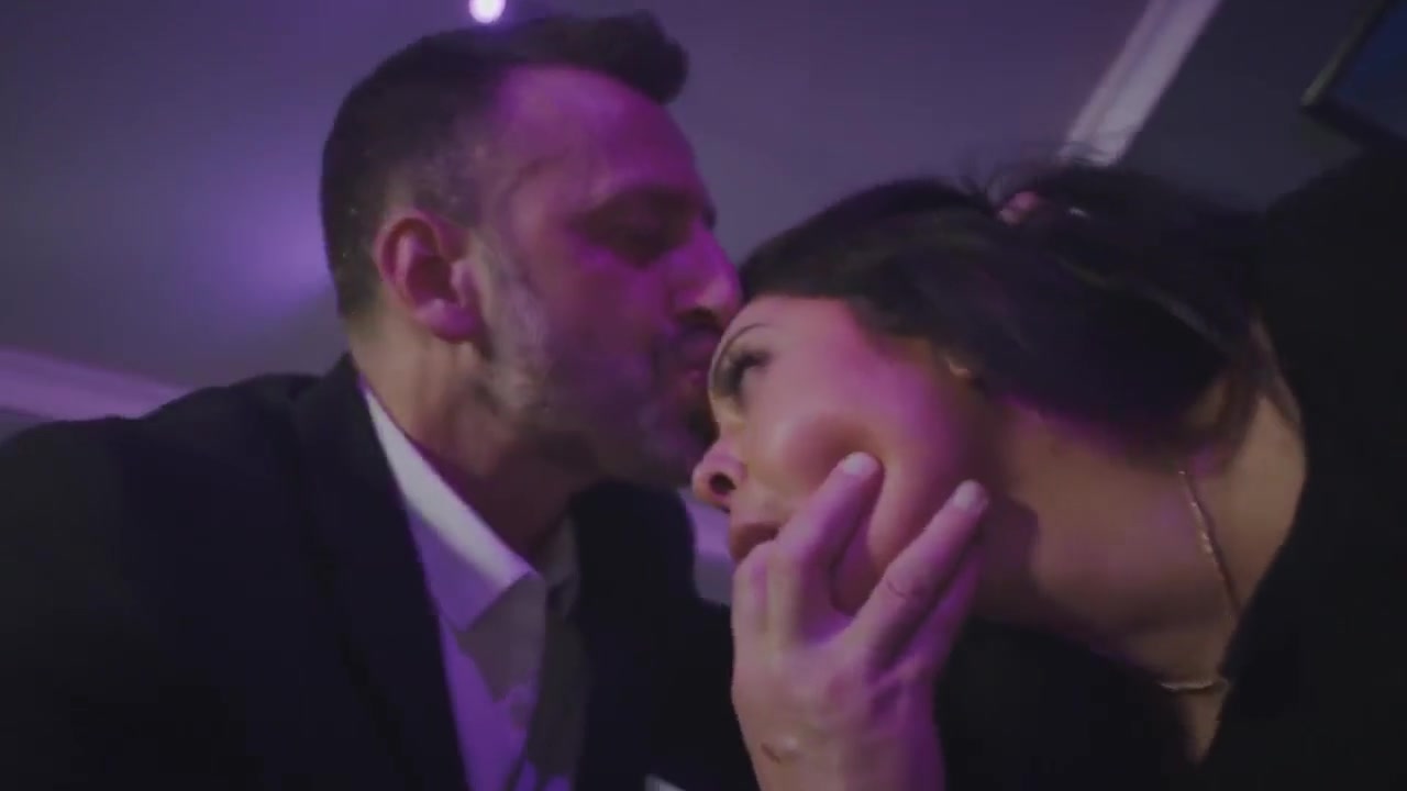 Mariska X, Elisa Beth And Hete Tina In Divorced Jenna Michel Full Hd - Streamvid.net