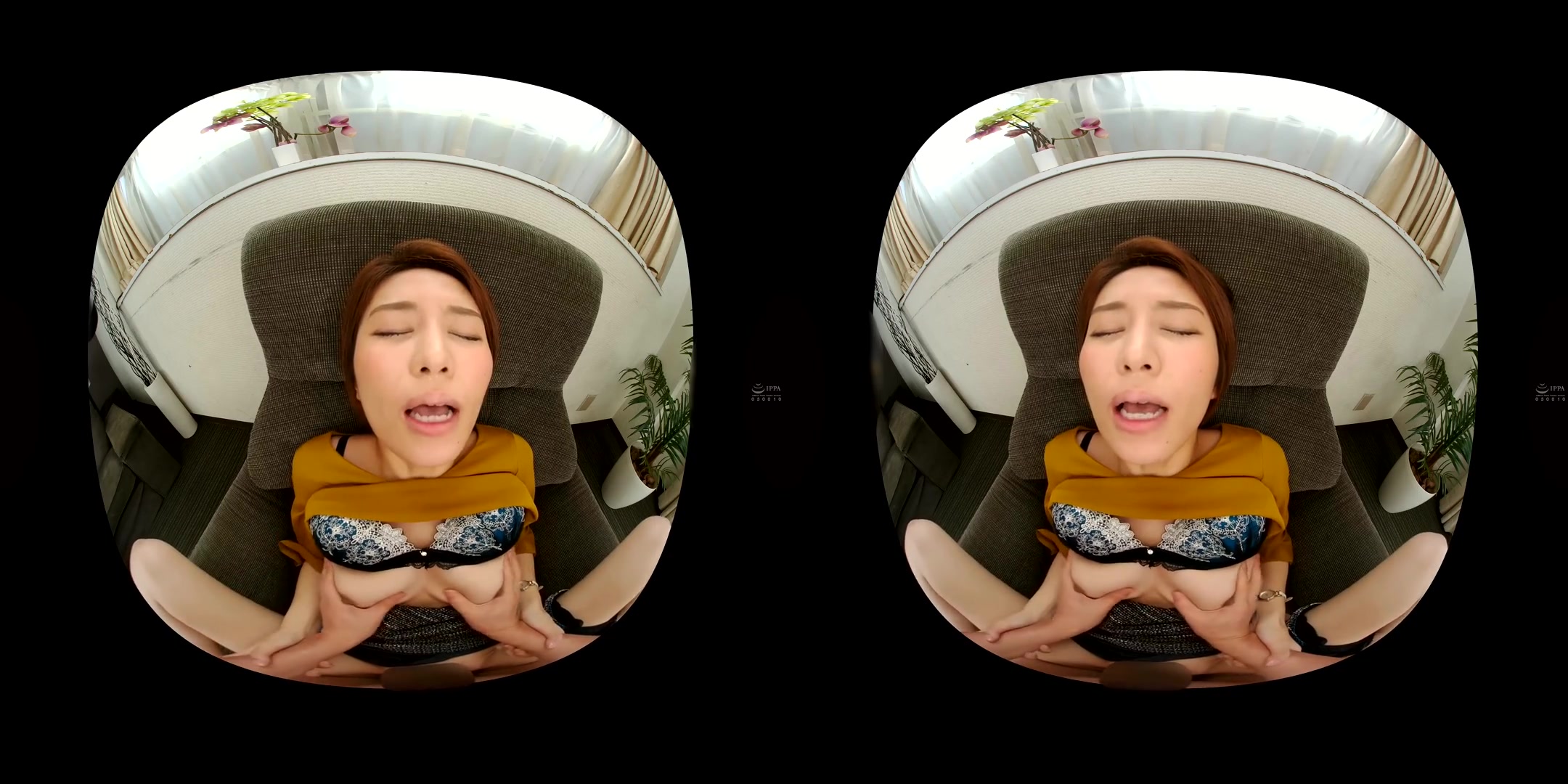Secret Irrumatio (VR Version) 2 - Asian MILF Office Sex