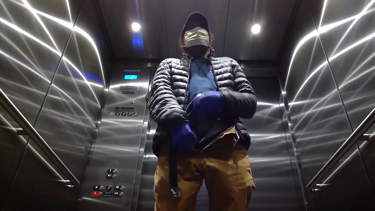 Elevator Jerking Off During Coronavirus Cums Big