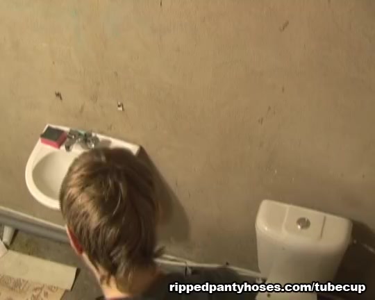 Cutie gets her pantyhose ripped from her butt