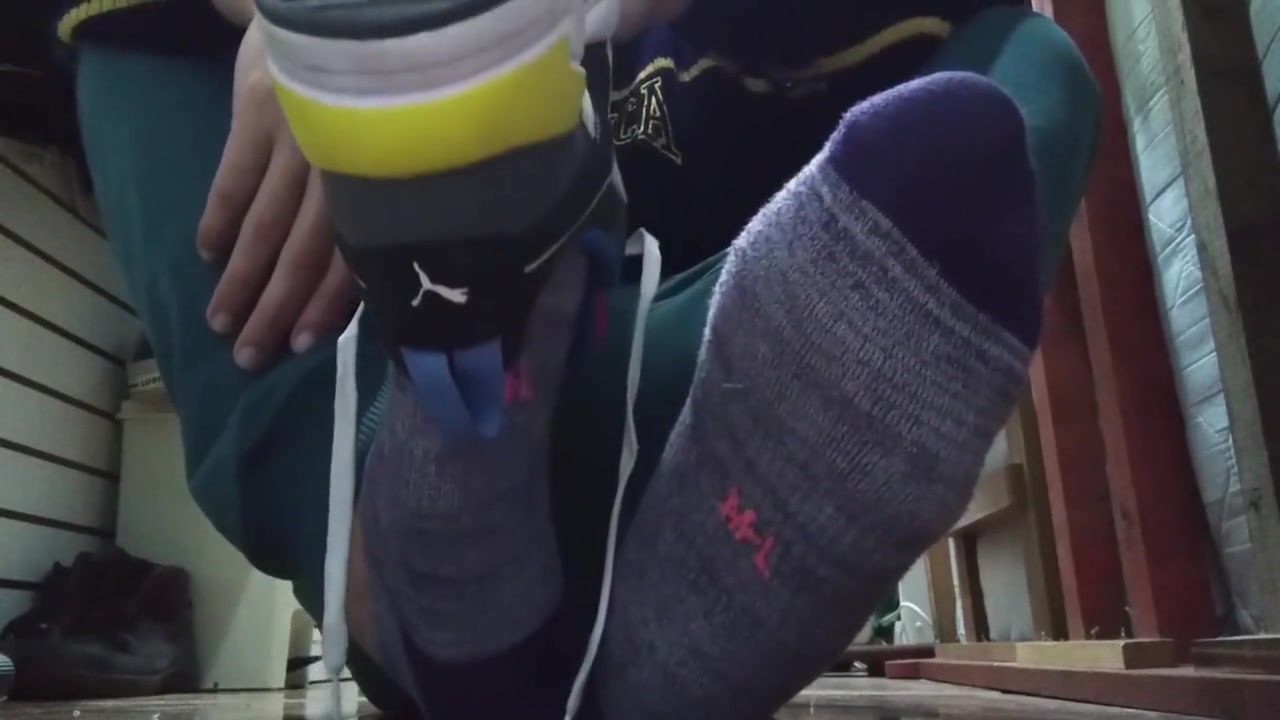 Gay Porn - Relaxing My Tired Feet After Work 8 Min