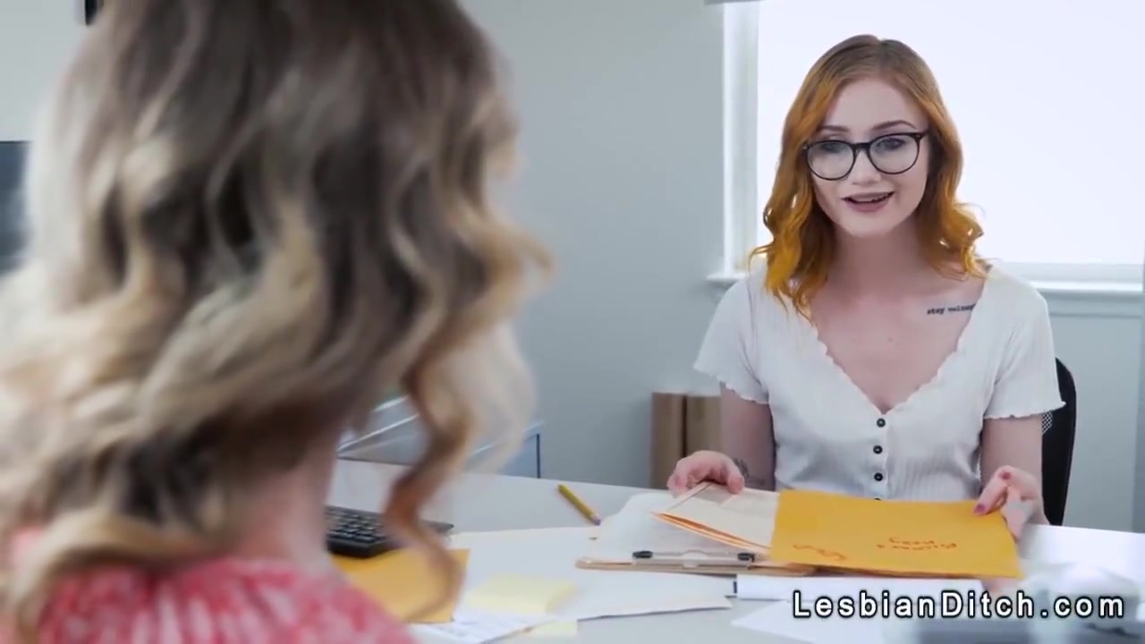 Office Lesbians Licking In Bedroom