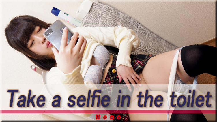 Take a selfie in the toilet - Fetish Japanese Video