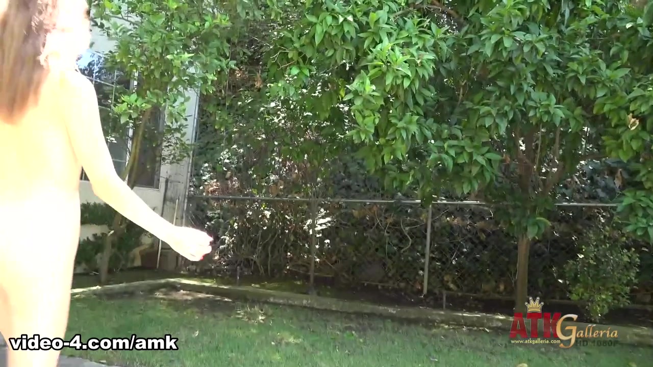 Aliya Brynn in Watersports Movie - AMKingdom