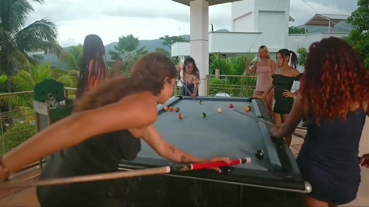 Latina Pussy Blowjob Chain
