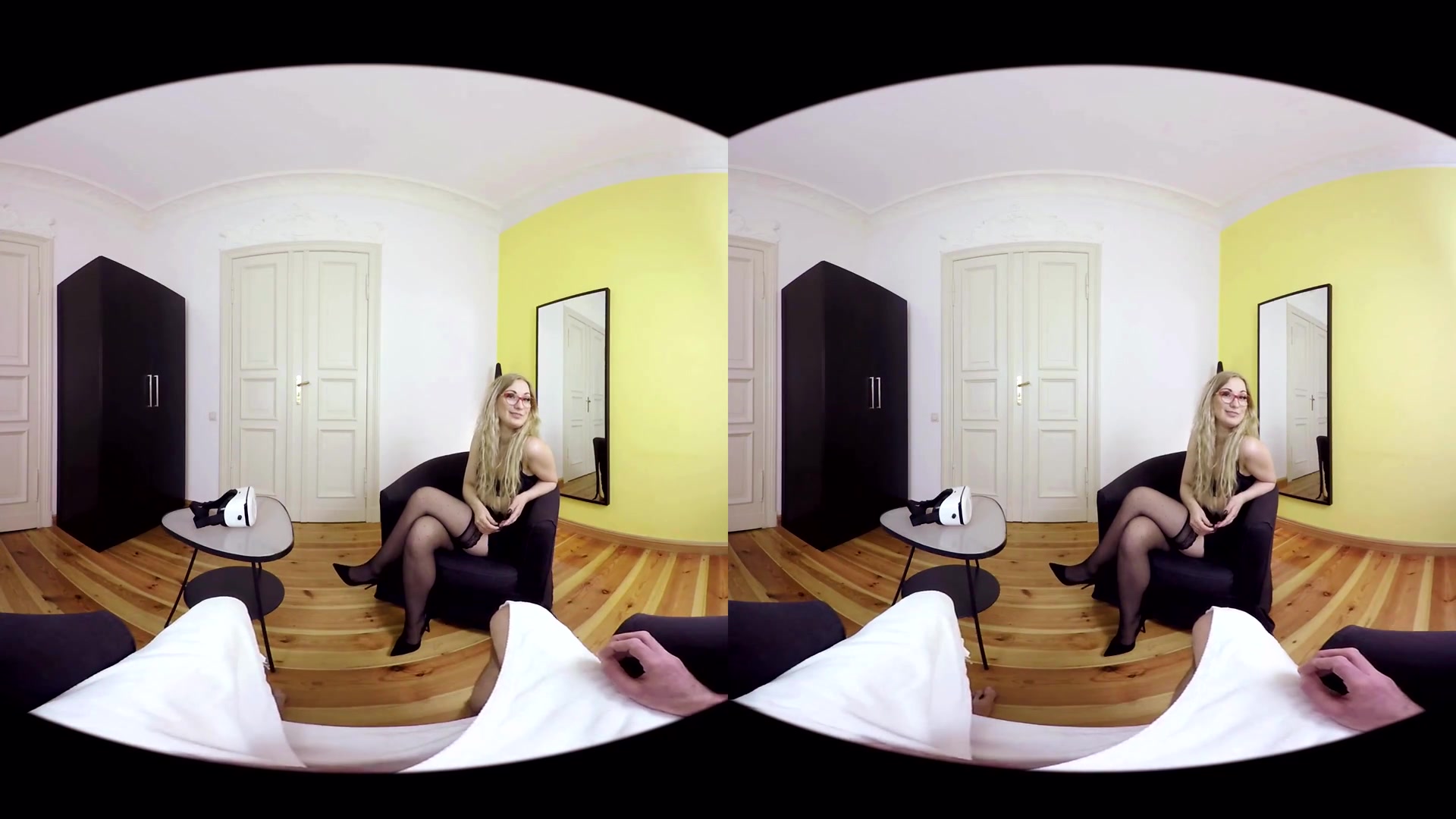 in Blondes Double Blowjob - VRConk