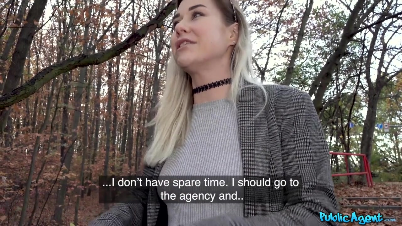 Erik Everhard & Madison McQueen in Russian pussy stretched to the max - FakeHub