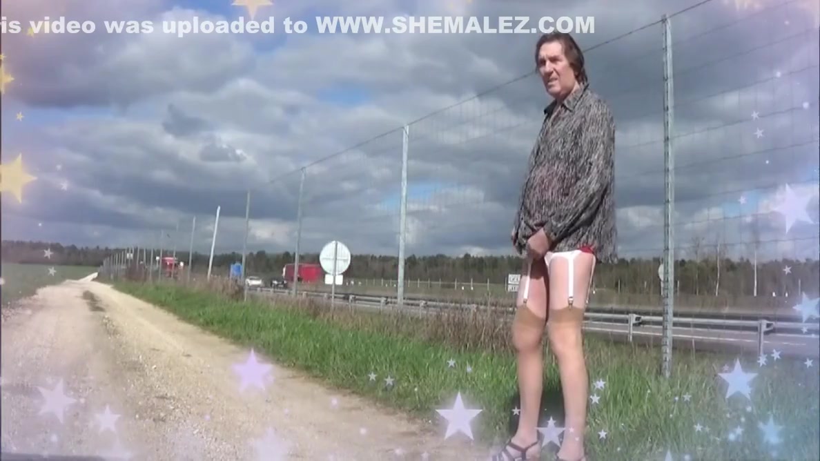 Transgender Travesti Sounding Urethral Outdoor 14