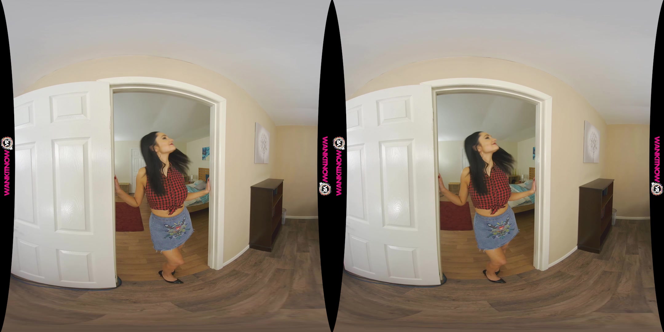 Cum And Wank featuring Bonnie - WankitNowVR