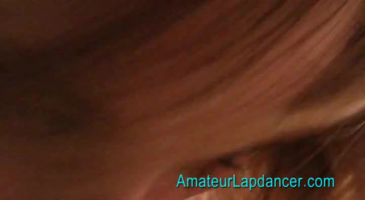 teen 18+ Zdenka does lapdance and BJ in bedroom