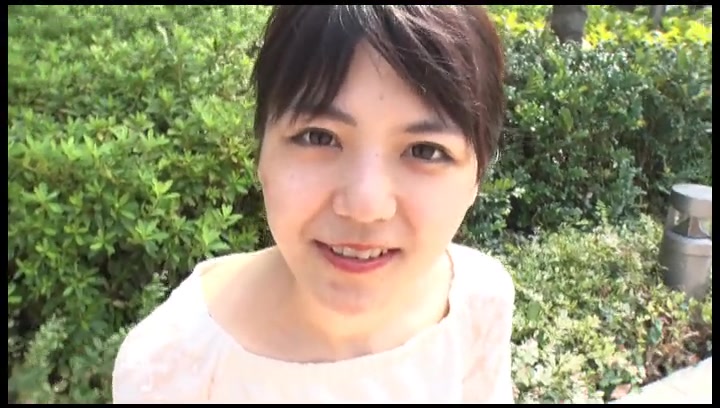 Rui Minazuki Do Me A Favor? Dangling Money In Front Of An Amateur Girl!! - Rui Minazuki