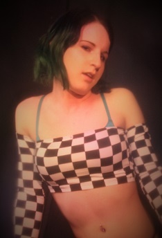 Watch Nia Vanille videos