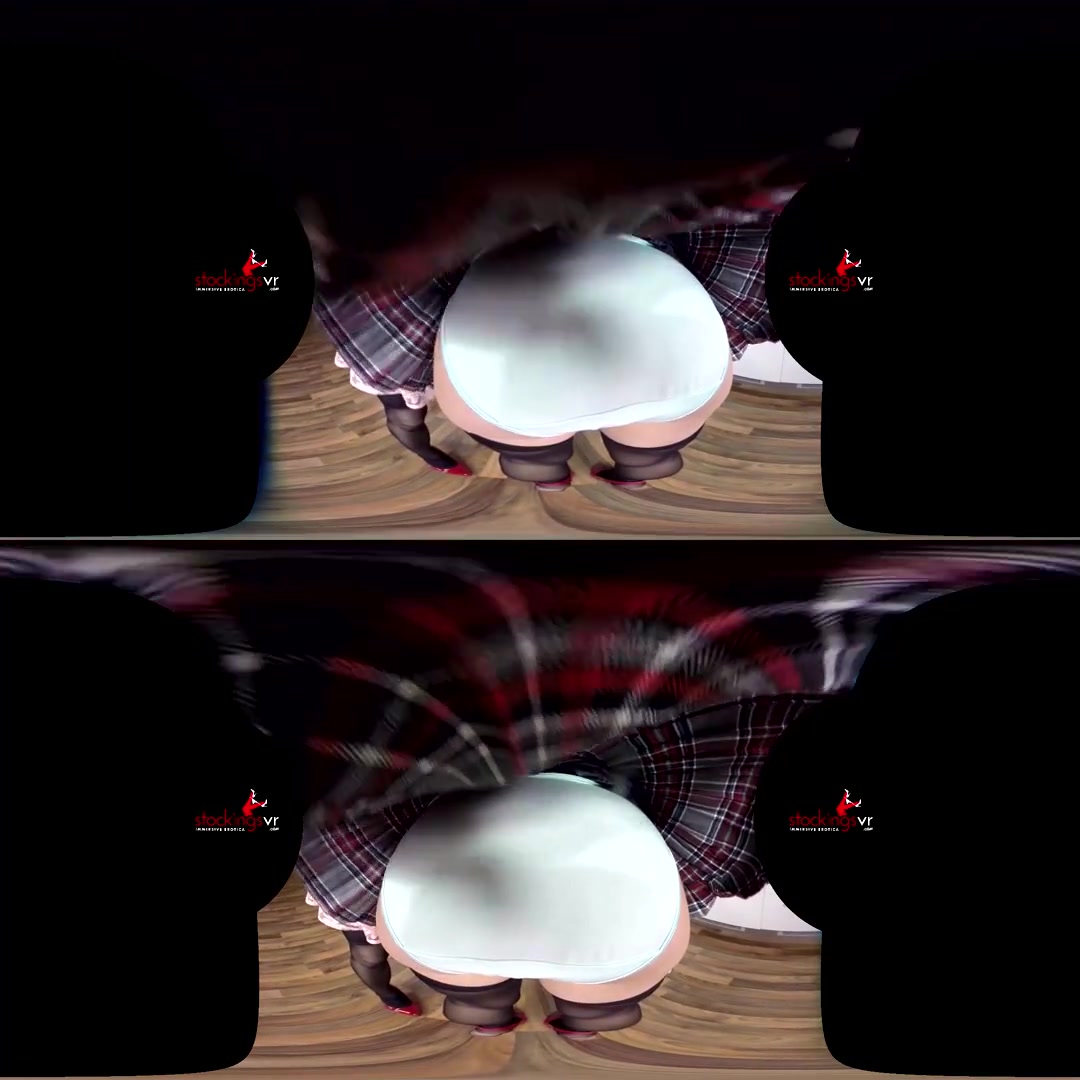Antonia Sainz & Natalie Cherie in Upskirt Dream Antonia Sainz and Nathaly Cherie - StockingsVR