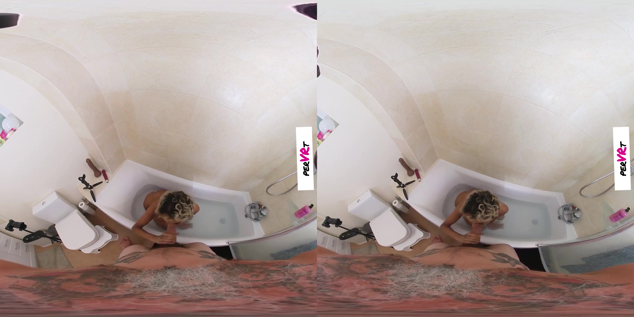 Blowjob And Doggy In The Tub