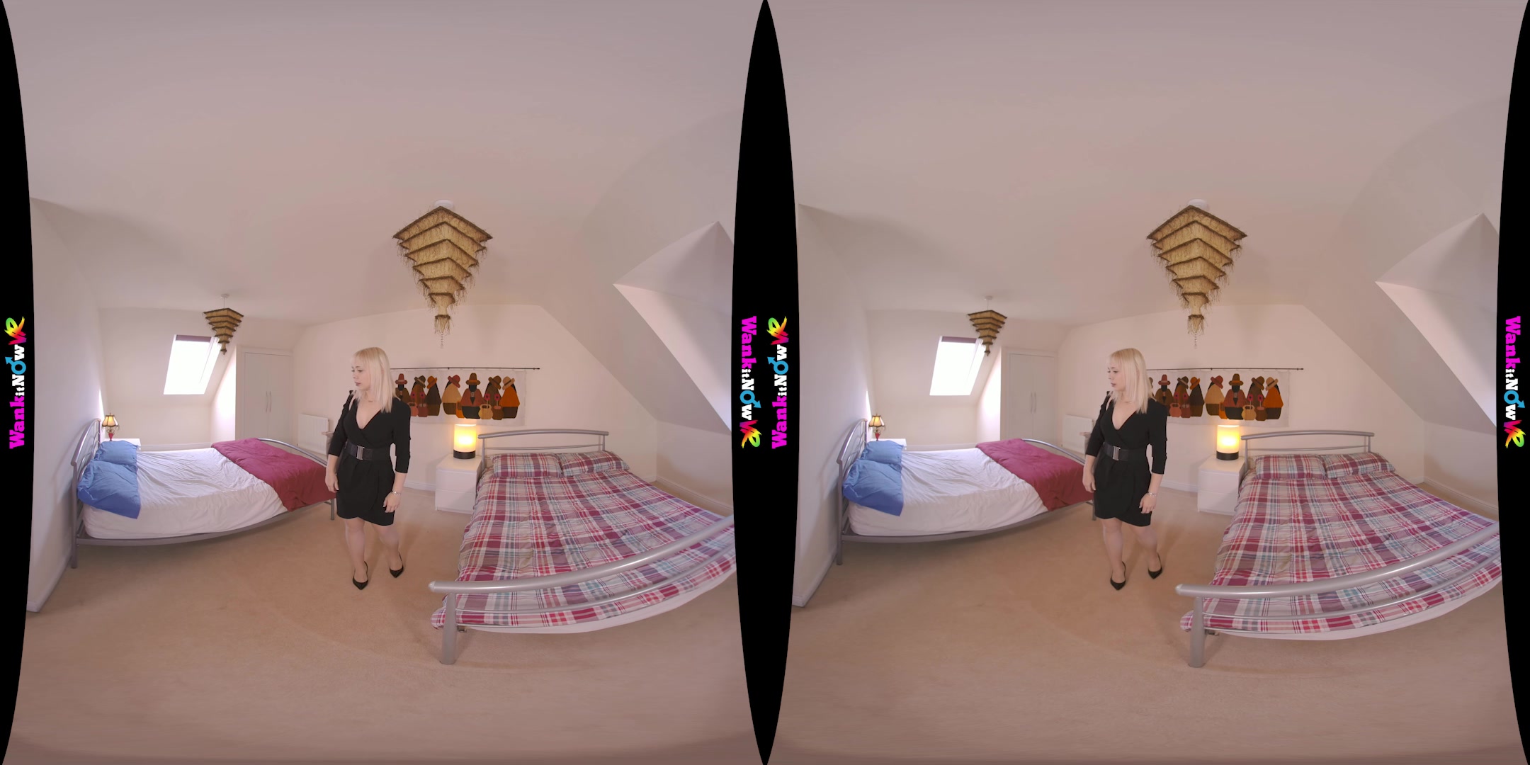 Look At My Pussy featuring Cherry English - WankitNowVR