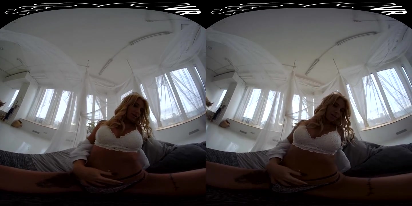 VR porn - Bombshell in Bed - StasyQVR