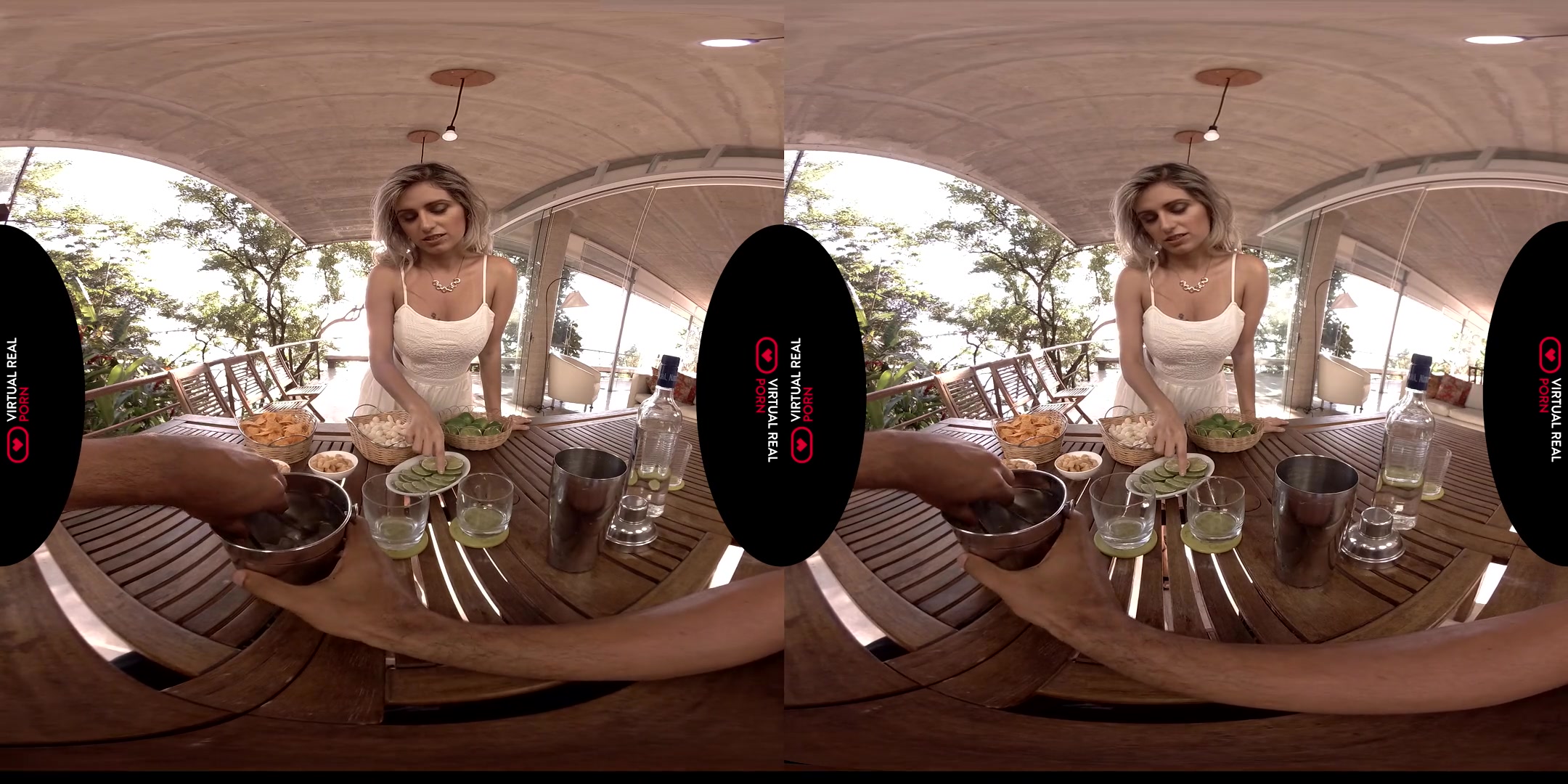 Mia Linz in Lemon Is The New Charm - VirtualRealPorn