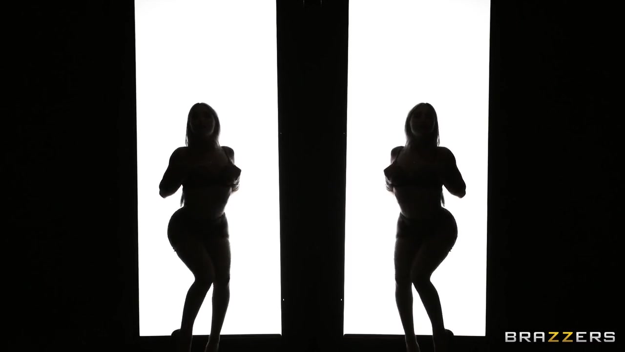 Is Seduced And Oiled By A Bbc With Abella Danger