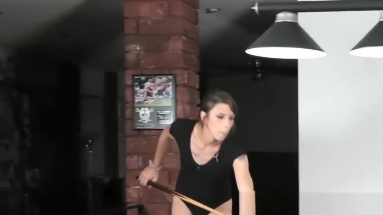 Solo Trans Babe Drilled With Dildo Machine
