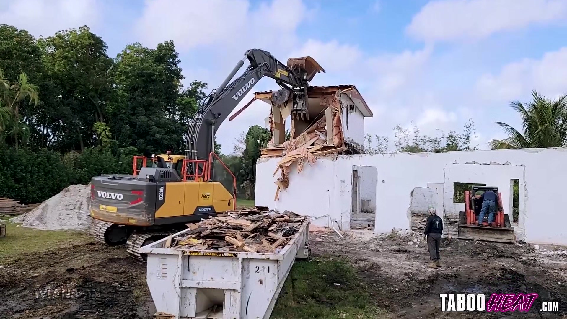 Cory Chase Show Us The Demolition Of Her Studio
