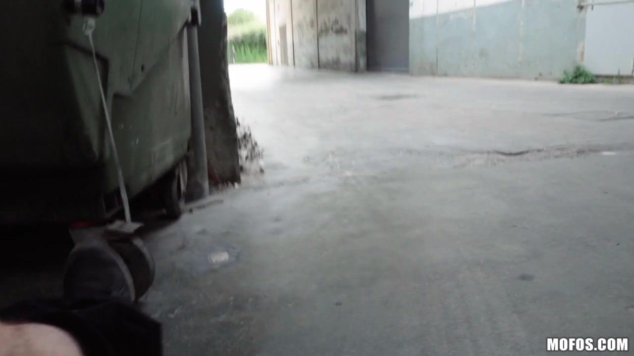 Rossella Visconti in Italian Blonde Loves Public Sex - PublicPickups