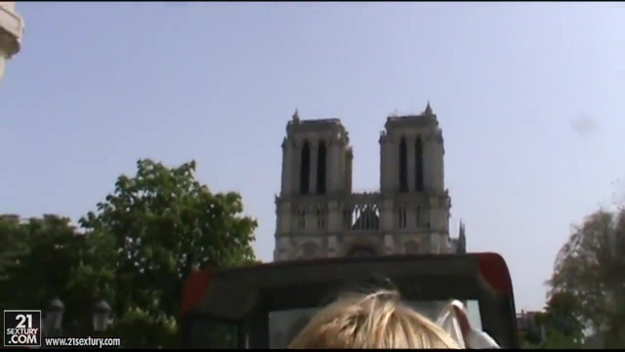 Horny Sophie Moone searching a hot and passionate gentleman in Paris