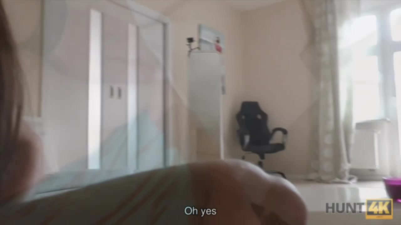 HUNT4K. Poor dude watches sexy girlfriend cheating on him for cash