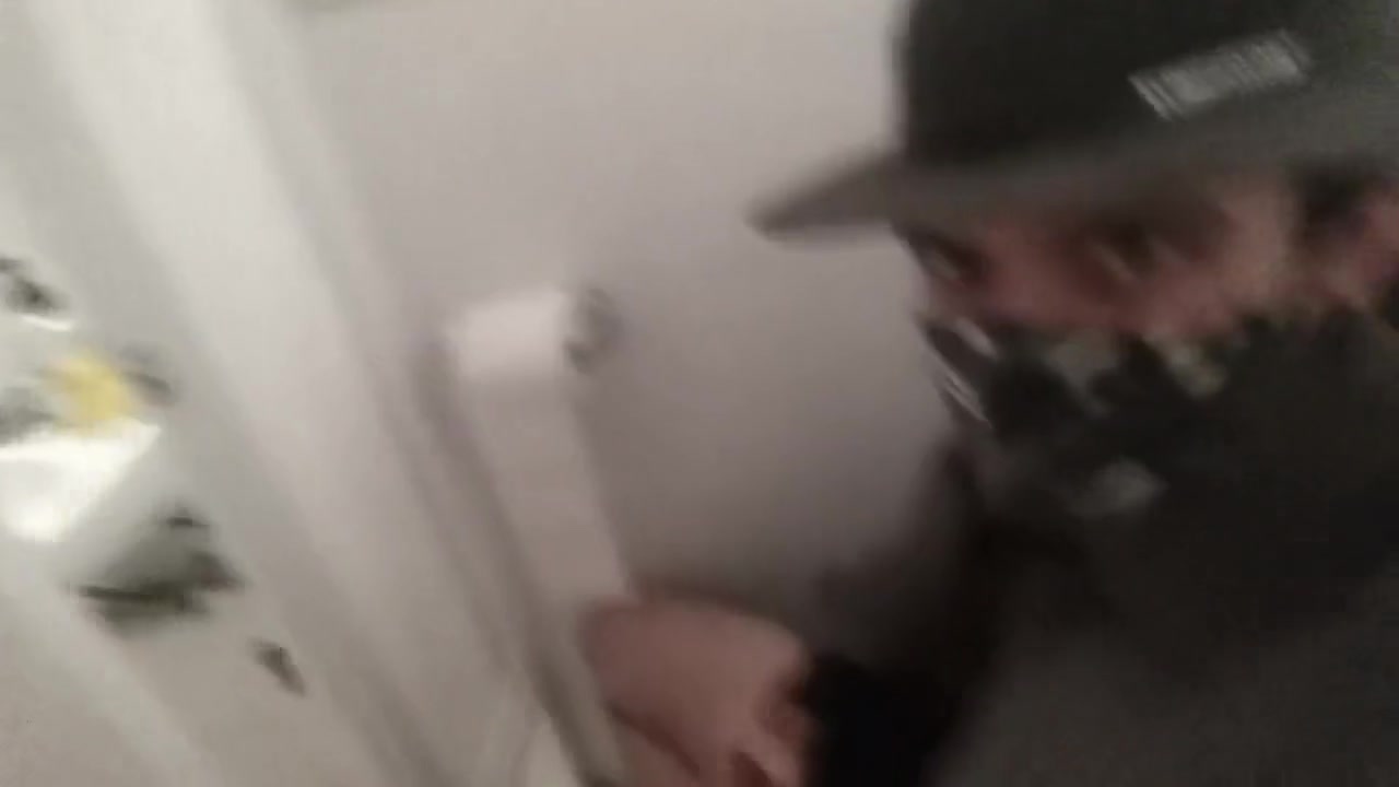 Cum Eating In Public Bathroom