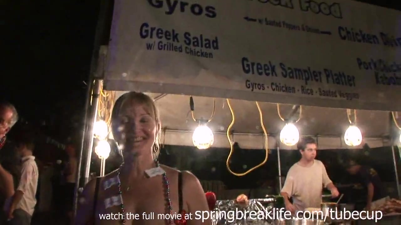 SpringBreakLife Video: Drunks Partyin In The Street