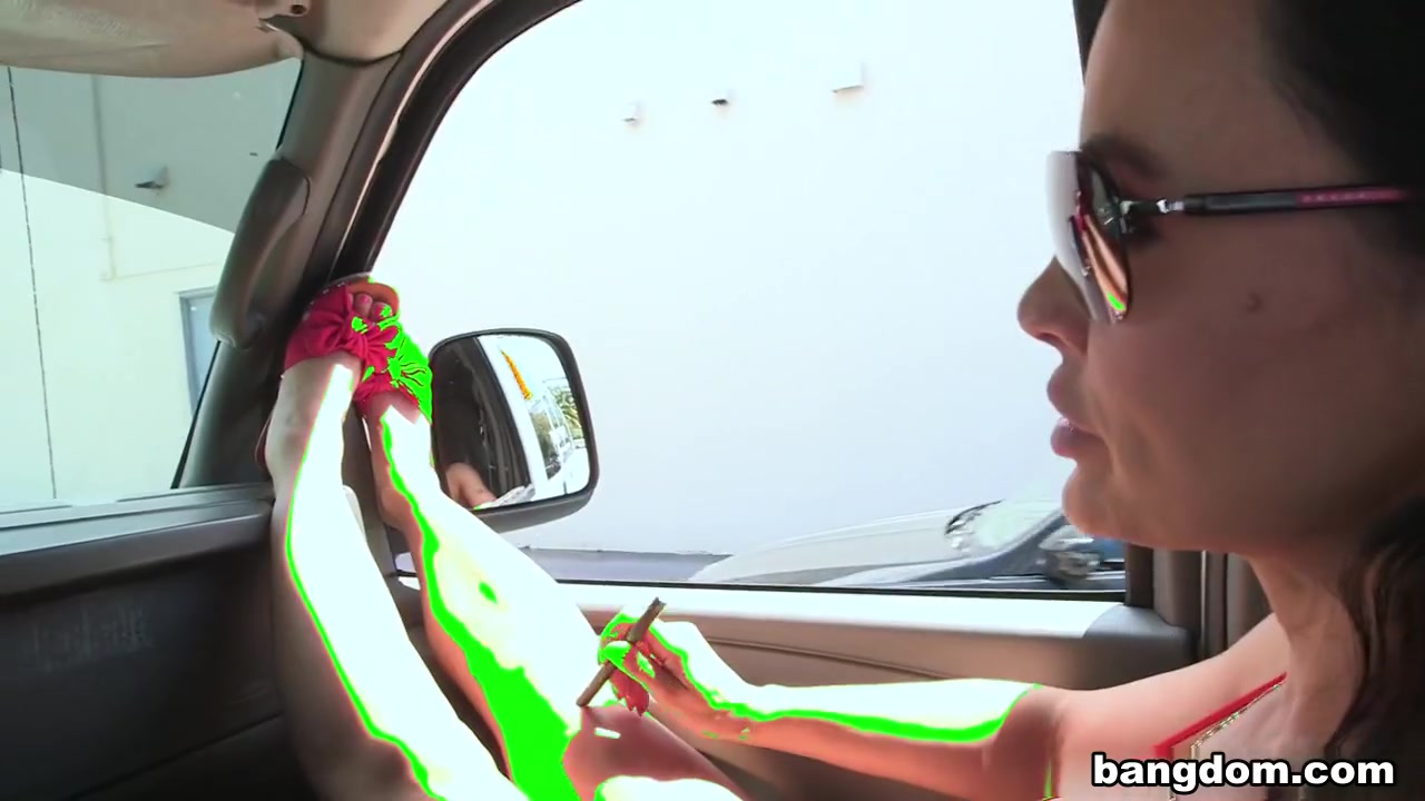 Lisa Ann is a horny MILF on the BangBus